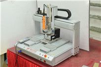 <b>自動送鎖螺絲機，螺絲機的發展方向</b>