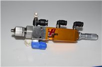 <b>雙液點膠閥廠家直銷,真工廠在這里</b>