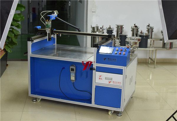 led驅動灌膠機在很多行業中被廣泛的應用，給很多工廠帶來很大的方便，而且節約了大量的成本，同時也提高了產品的質量，然而led驅動灌膠機的廣泛應用，在實踐中也存在很多的問題，畢竟它對于很多一線作業人員來說，都不是特別熟悉，比如說像膠水凝固的問題，如果要是碰到這類的問題該怎么辦呢，下面就來給大家講一講。