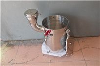 <b>油漆壓力桶生產(chǎn)廠家,他們標價格,咱們?yōu)槠焚|(zhì)</b>