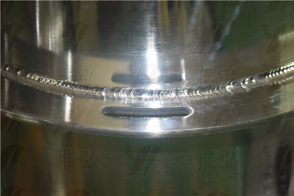 魚鱗焊接壓力桶桶身